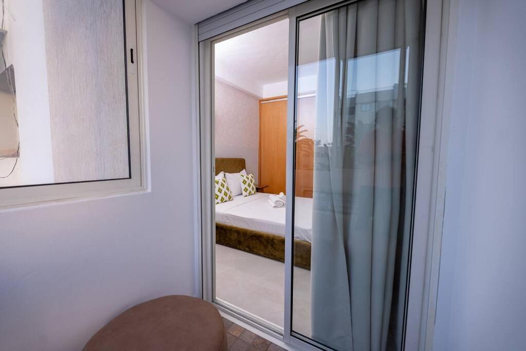 Tradition Meets Modern: 2Br Flat In Rabat Hassan Bagian luar foto