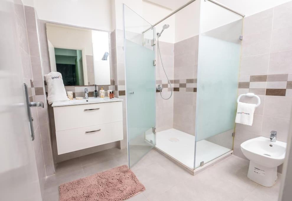 Tradition Meets Modern: 2Br Flat In Rabat Hassan Bagian luar foto